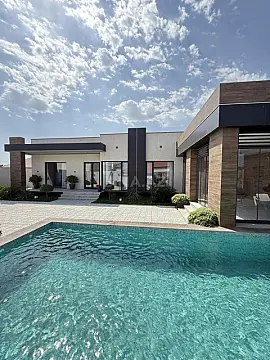 Satılır 4 otaqlı həyət evi 200 m²