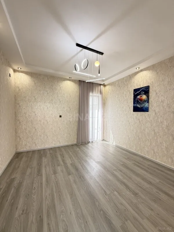 Satılır 4 otaqlı həyət evi 200 m²