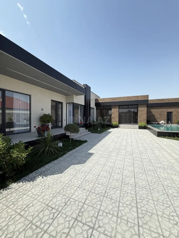 Satılır 4 otaqlı həyət evi 200 m²