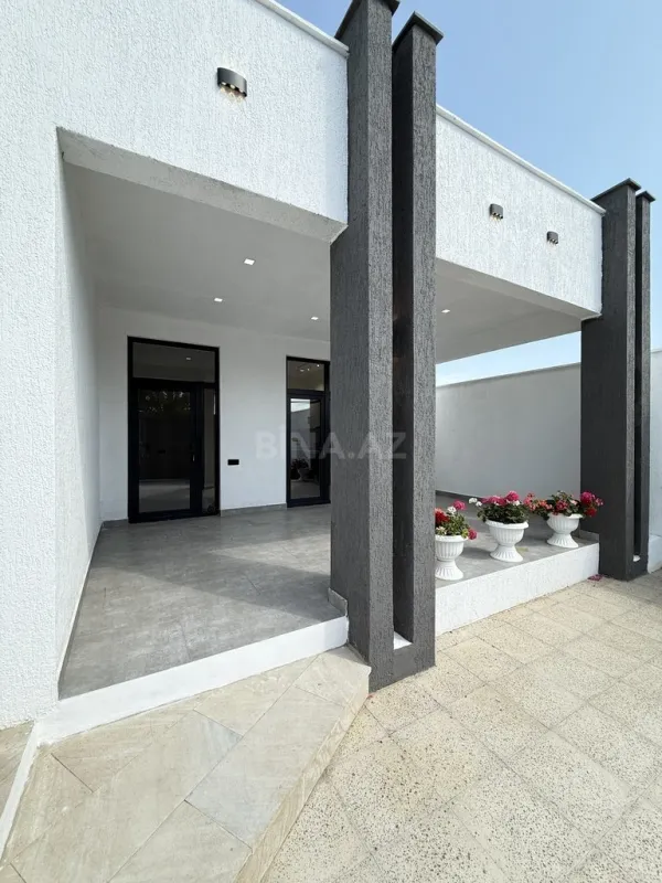 Satılır 4 otaqlı həyət evi 135 m²