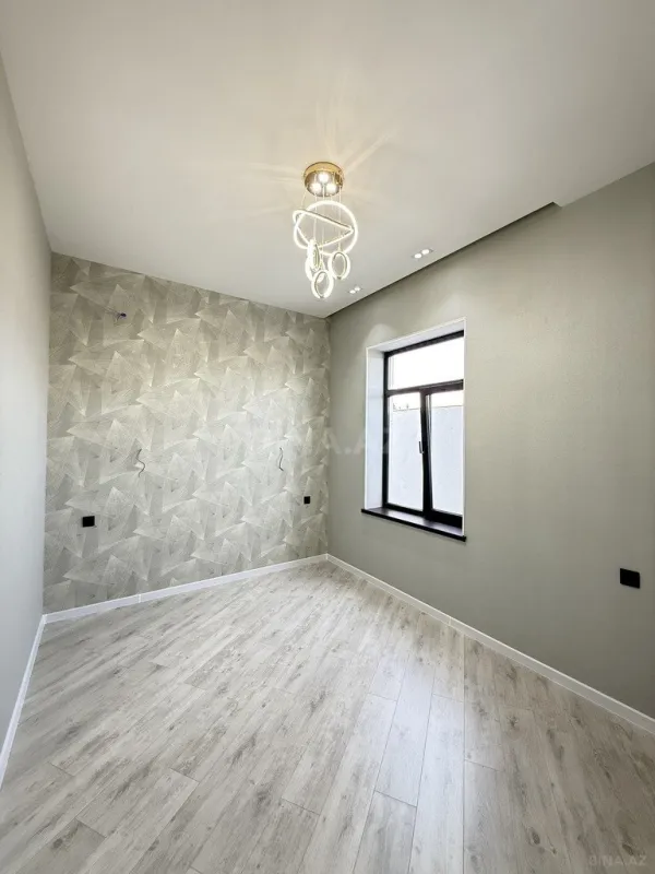 Satılır 4 otaqlı həyət evi 135 m²