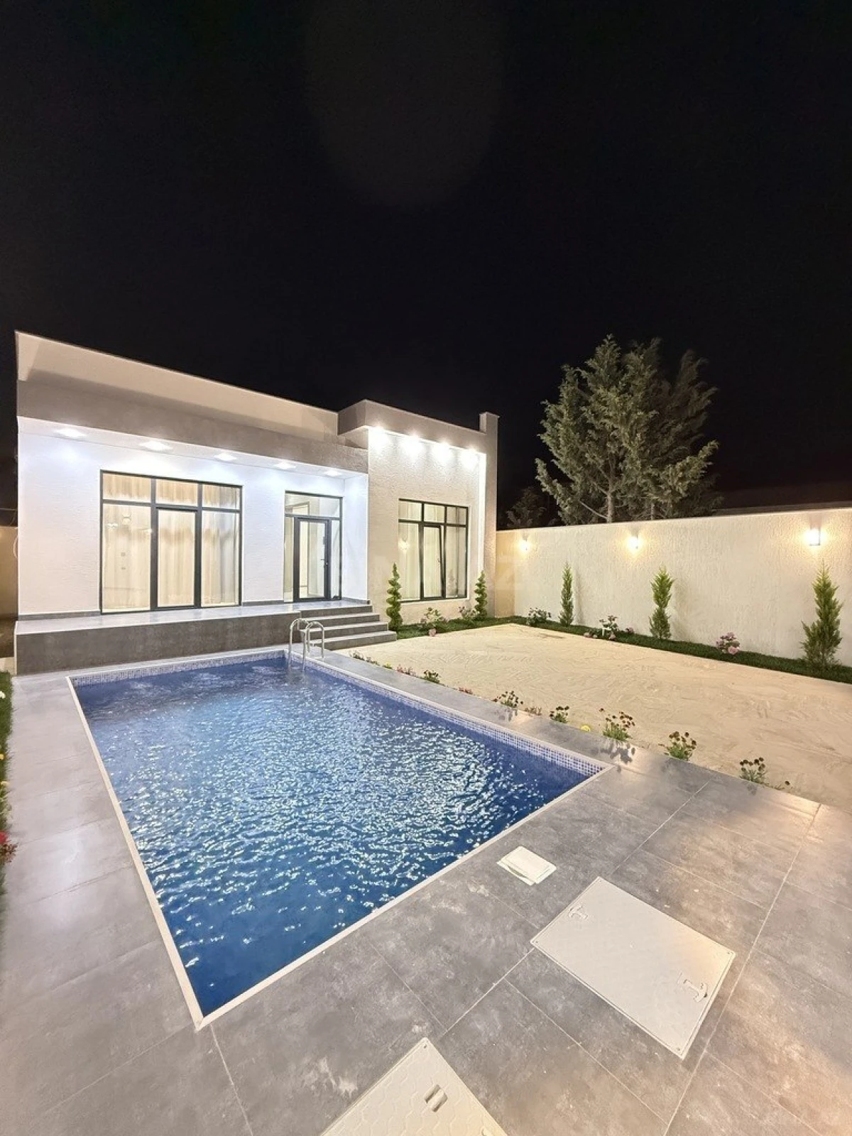 Satılır 3 otaqlı həyət evi 130 m²