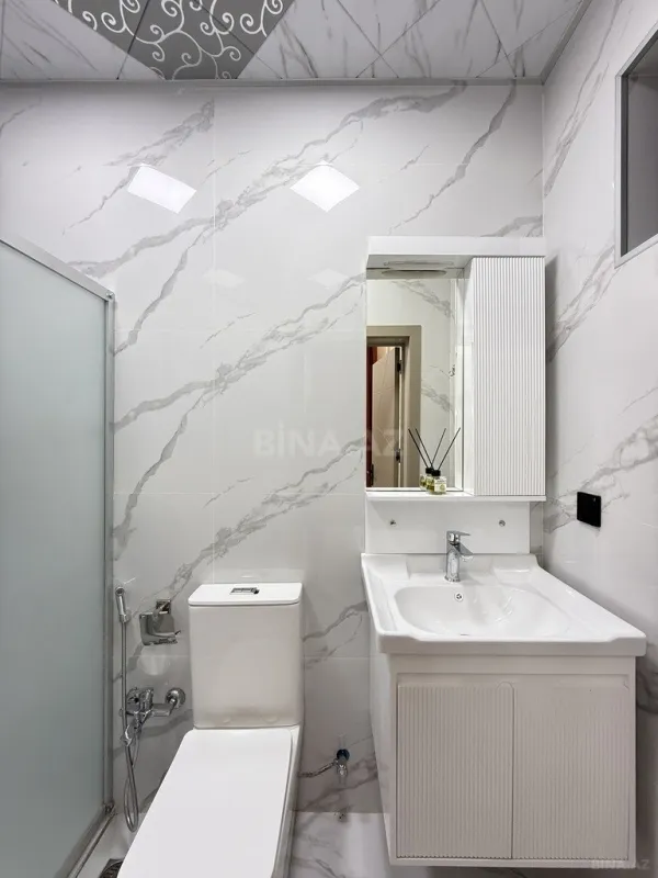 Satılır 3 otaqlı həyət evi 130 m²