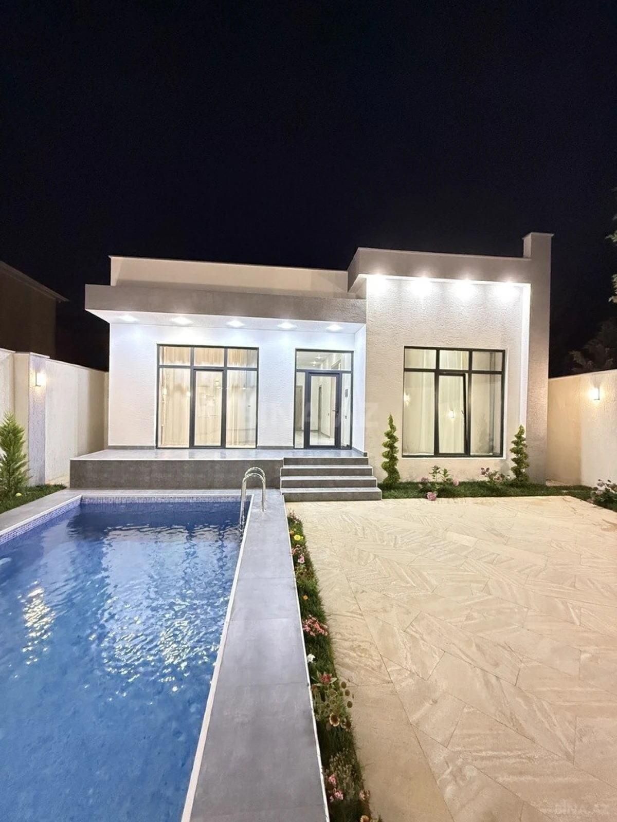 Satılır 3 otaqlı həyət evi 130 m²