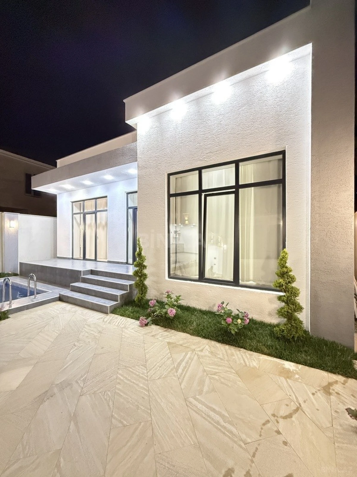 Satılır 3 otaqlı həyət evi 130 m²