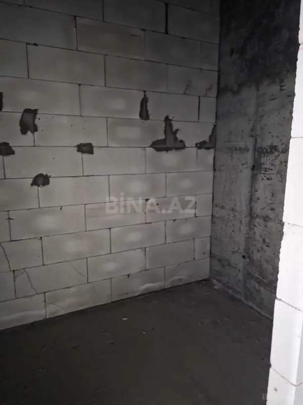 Satılır 3 otaqlı mənzil 148 m²