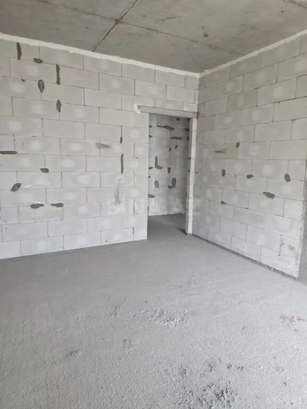 Satılır 3 otaqlı mənzil 148 m²