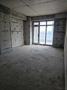 Satılır 3 otaqlı mənzil 148 m²