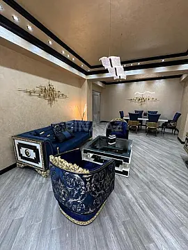 Satılır 3 otaqlı mənzil 145 m²