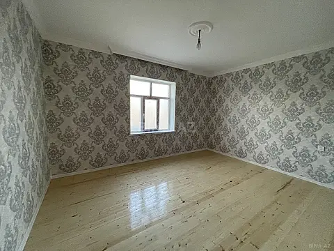 Satılır 3 otaqlı həyət evi 100 m²