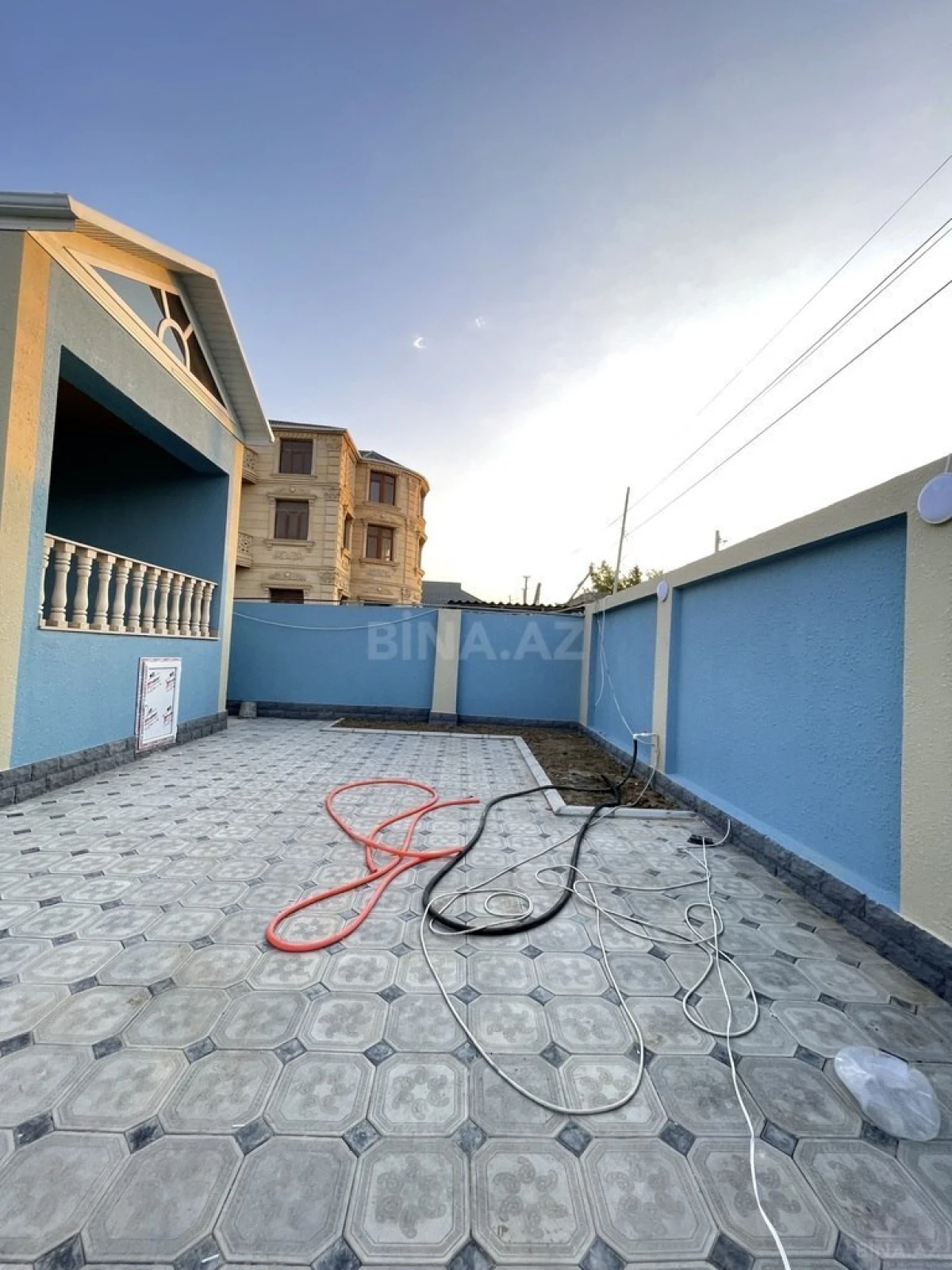 Satılır 3 otaqlı həyət evi 100 m²
