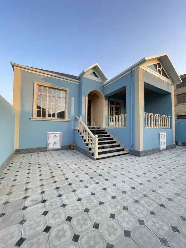 Satılır 3 otaqlı həyət evi 100 m²