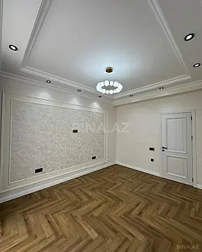 Satılır 3 otaqlı mənzil 140 m²