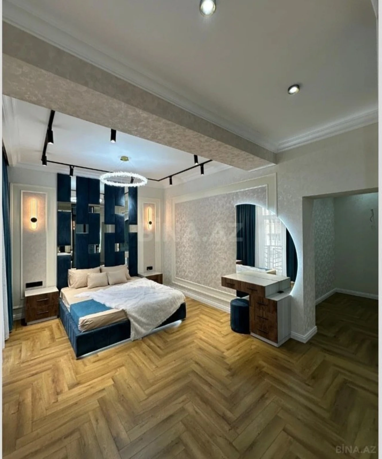 Satılır 3 otaqlı mənzil 140 m²