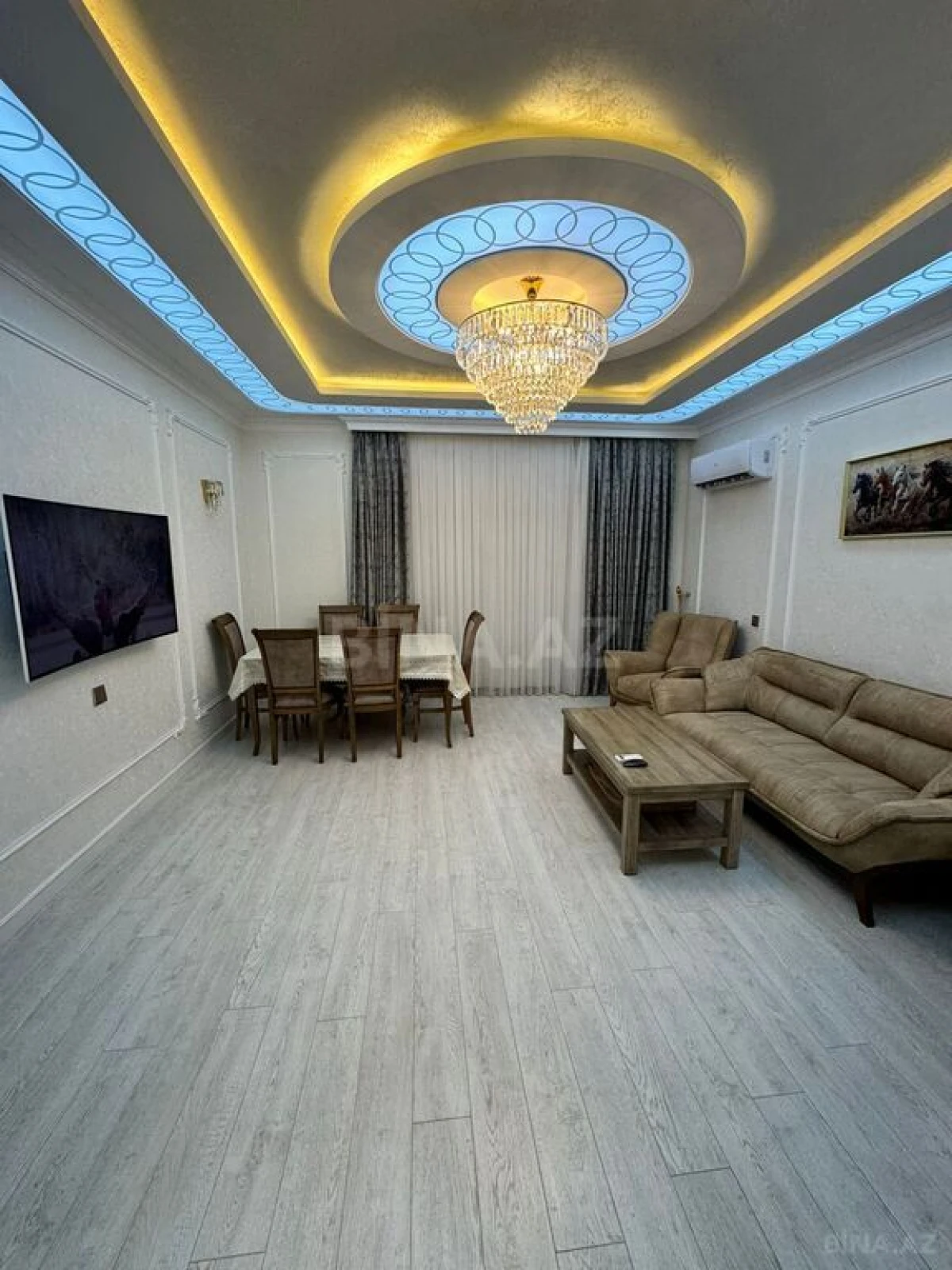 Kirayə verilir 3 otaqlı mənzil 150 m²