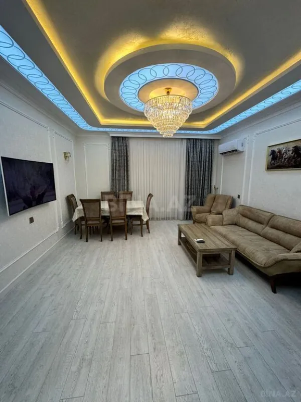 Kirayə verilir 3 otaqlı mənzil 150 m²