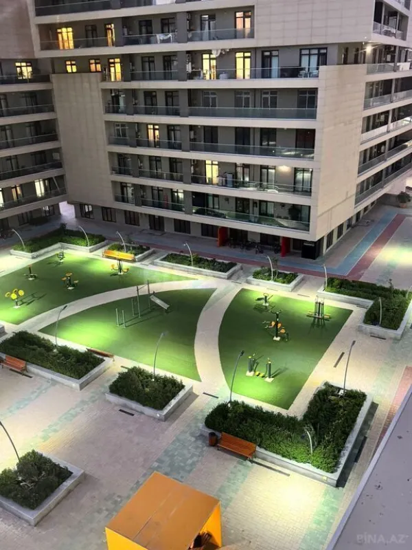 Kirayə verilir 3 otaqlı mənzil 150 m²