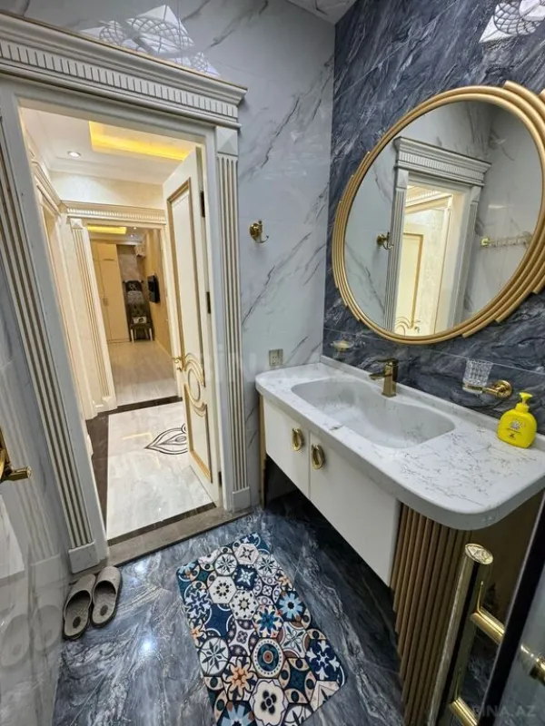 Kirayə verilir 3 otaqlı mənzil 150 m²