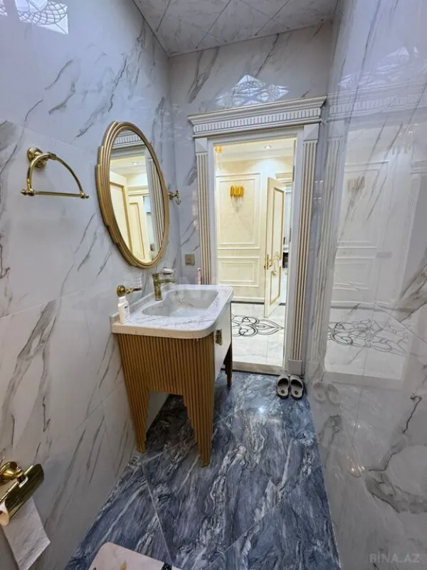 Kirayə verilir 3 otaqlı mənzil 150 m²