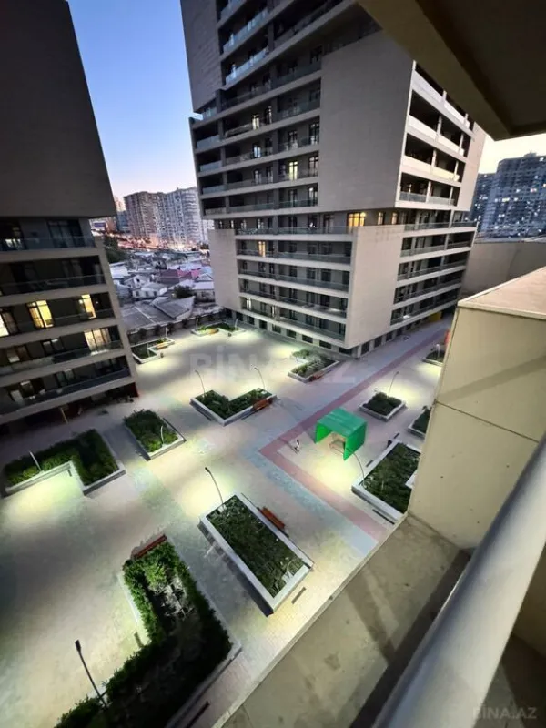 Kirayə verilir 3 otaqlı mənzil 150 m²