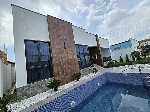 Satılır 4 otaqlı həyət evi 200 m²