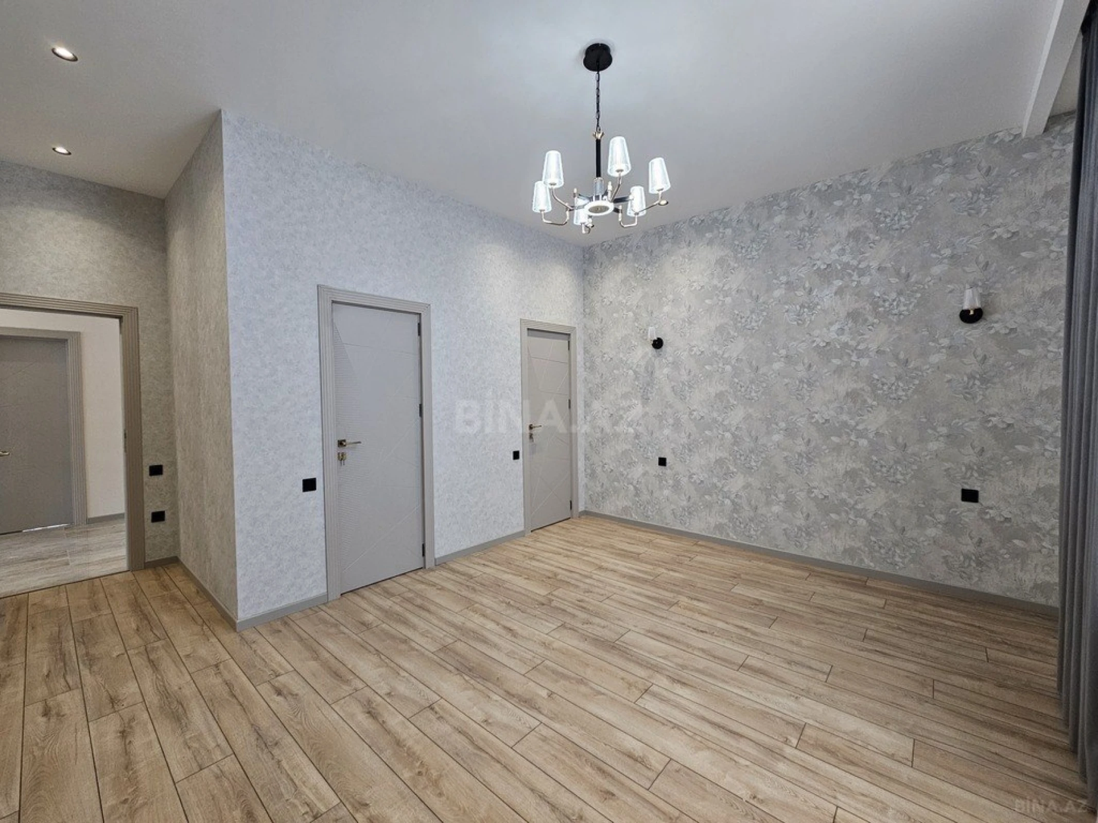 Satılır 4 otaqlı həyət evi 200 m²