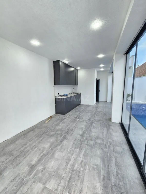 Satılır 4 otaqlı həyət evi 200 m²