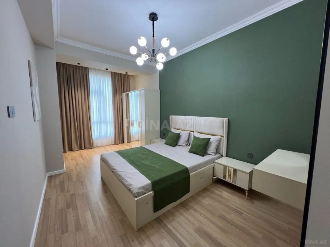 Satılır 2 otaqlı mənzil 85 m²