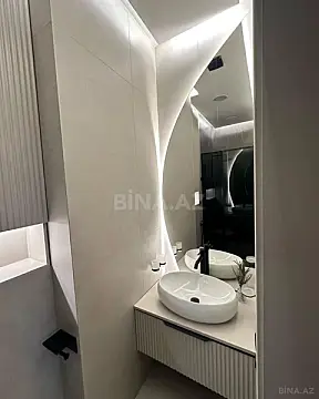 Satılır 3 otaqlı mənzil 150 m²