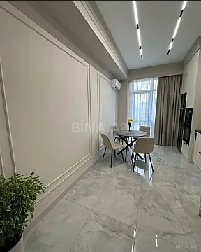 Satılır 3 otaqlı mənzil 150 m²