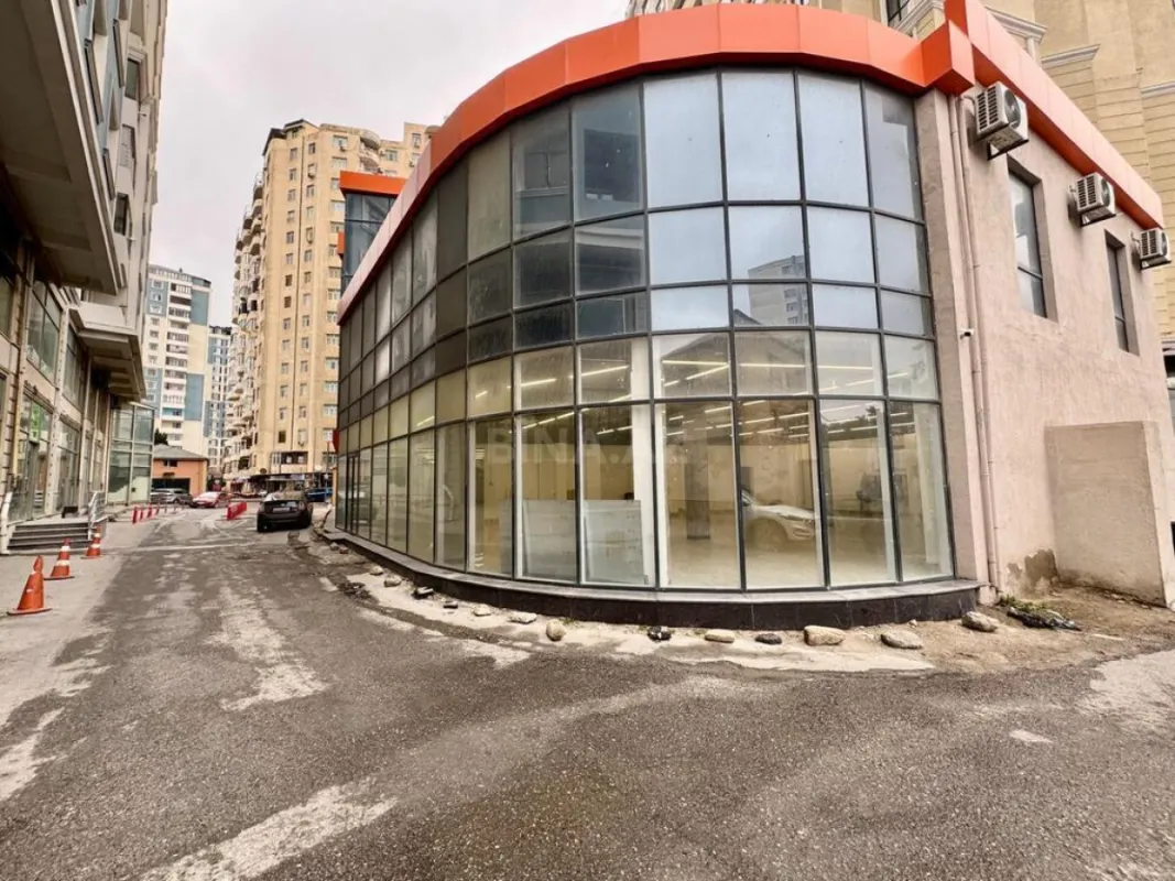 Kirayə verilir obyekt 600 m²