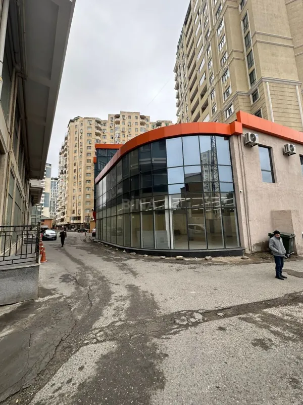 Kirayə verilir obyekt 600 m²