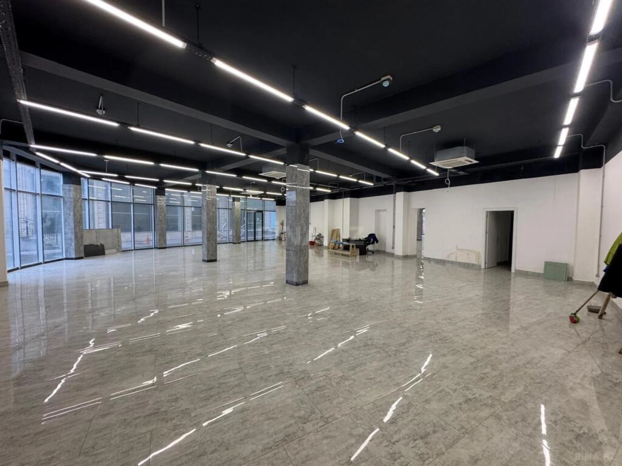 Kirayə verilir obyekt 600 m²