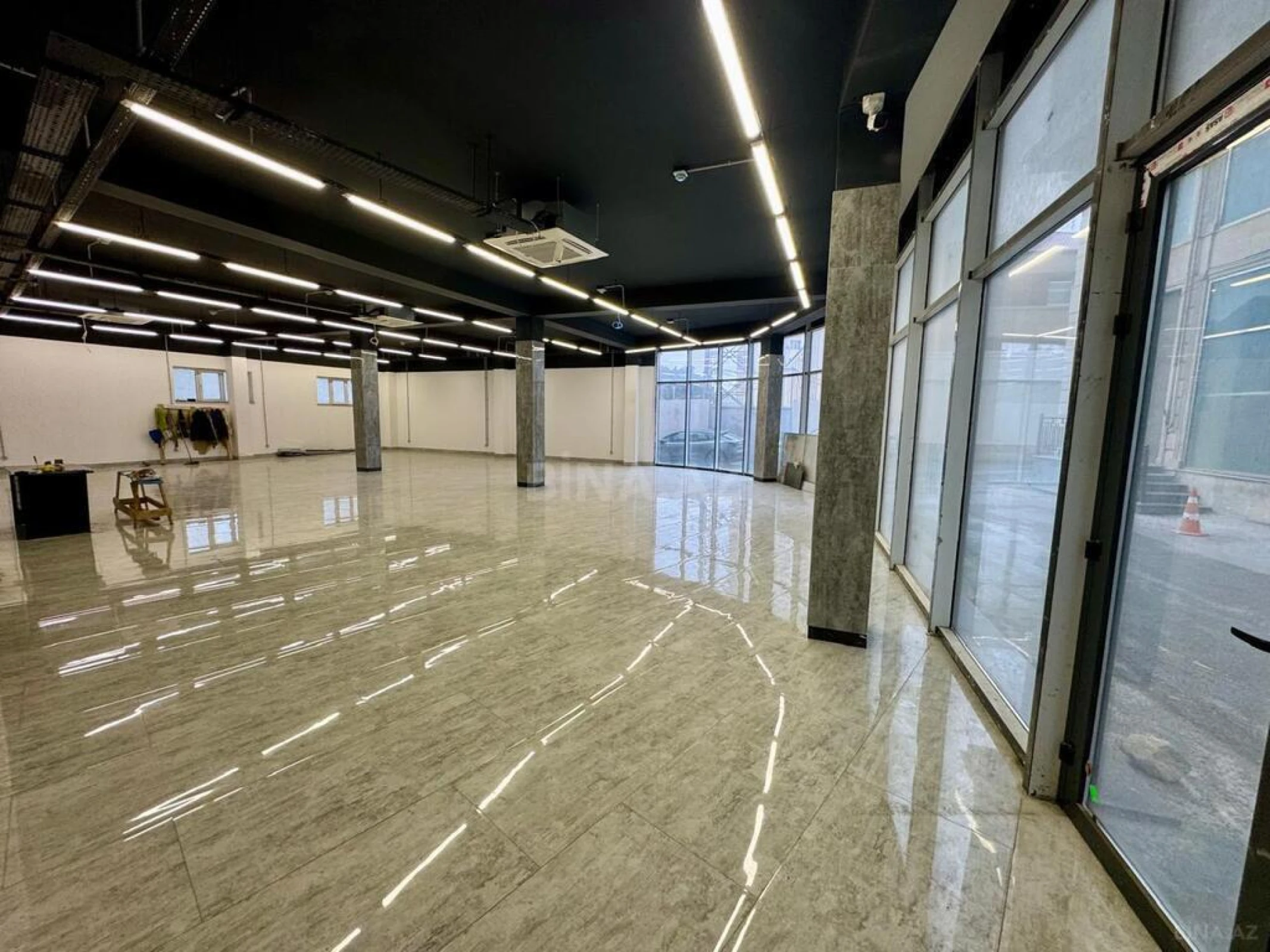 Kirayə verilir obyekt 600 m²