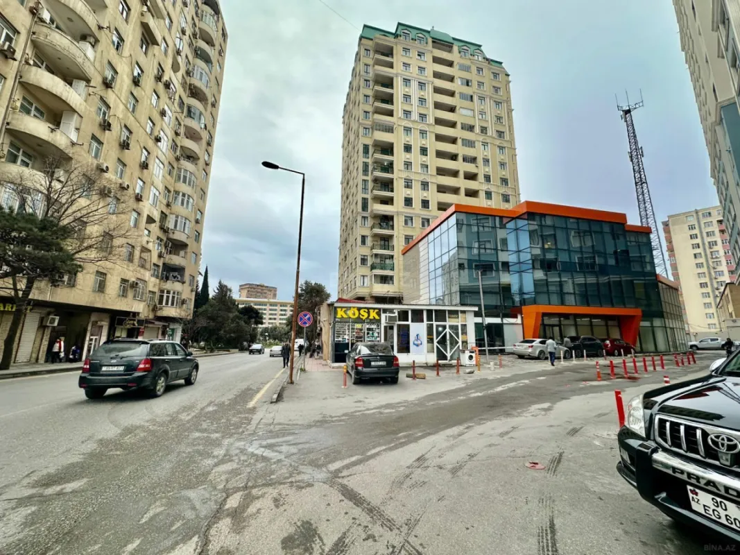 Kirayə verilir obyekt 600 m²