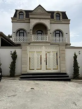 Satılır 6 otaqlı həyət evi 450 m² — Bakı, Badamdar 6 otaq 450.00 m²