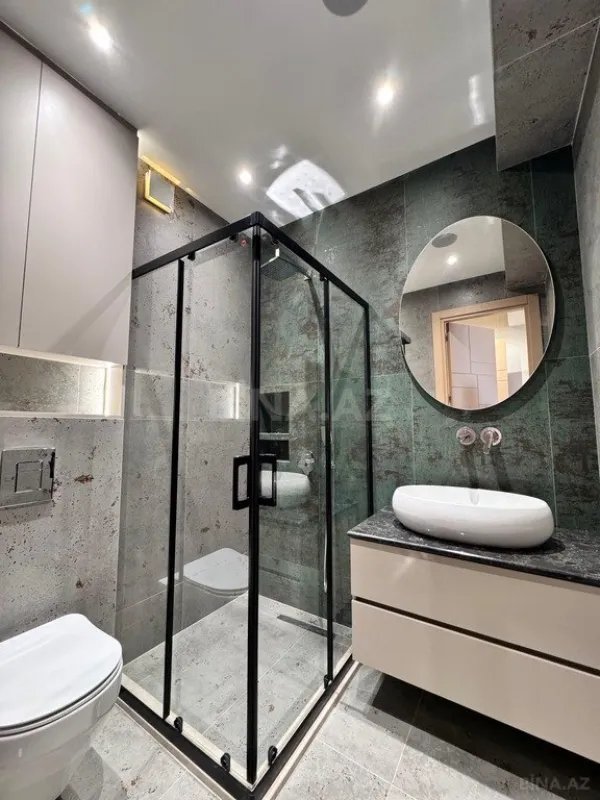 Satılır 3 otaqlı mənzil 145 m²