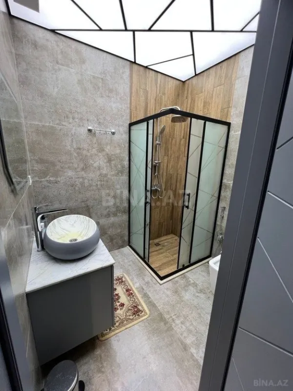 Kirayə verilir 2 otaqlı mənzil 80 m²