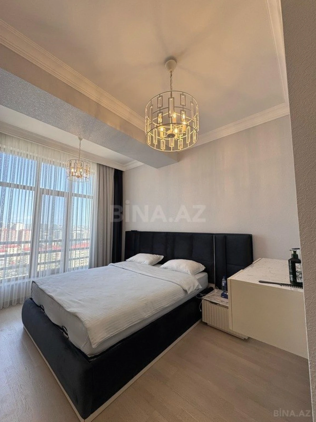 Kirayə verilir 3 otaqlı mənzil 125 m²