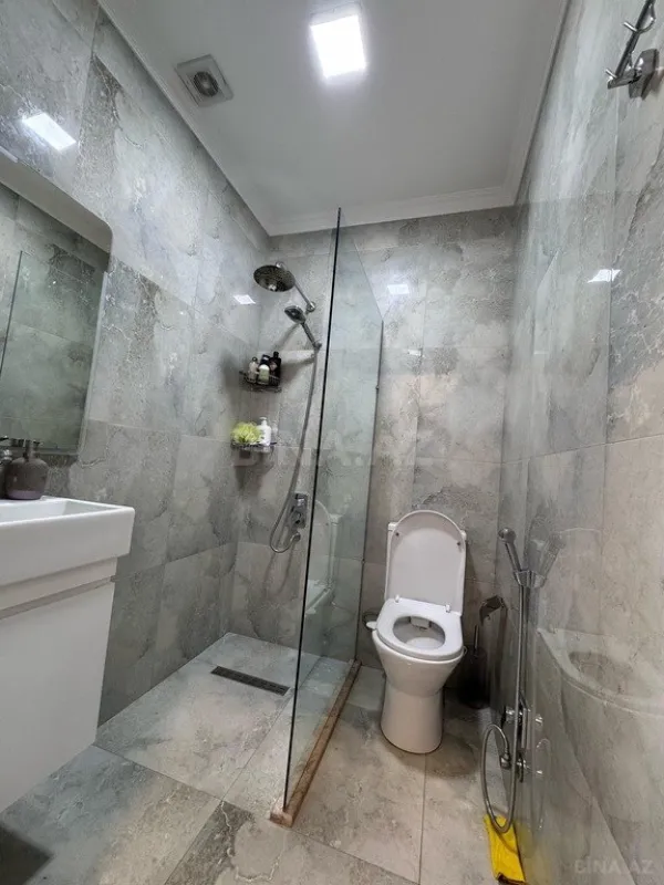 Kirayə verilir 3 otaqlı mənzil 125 m²