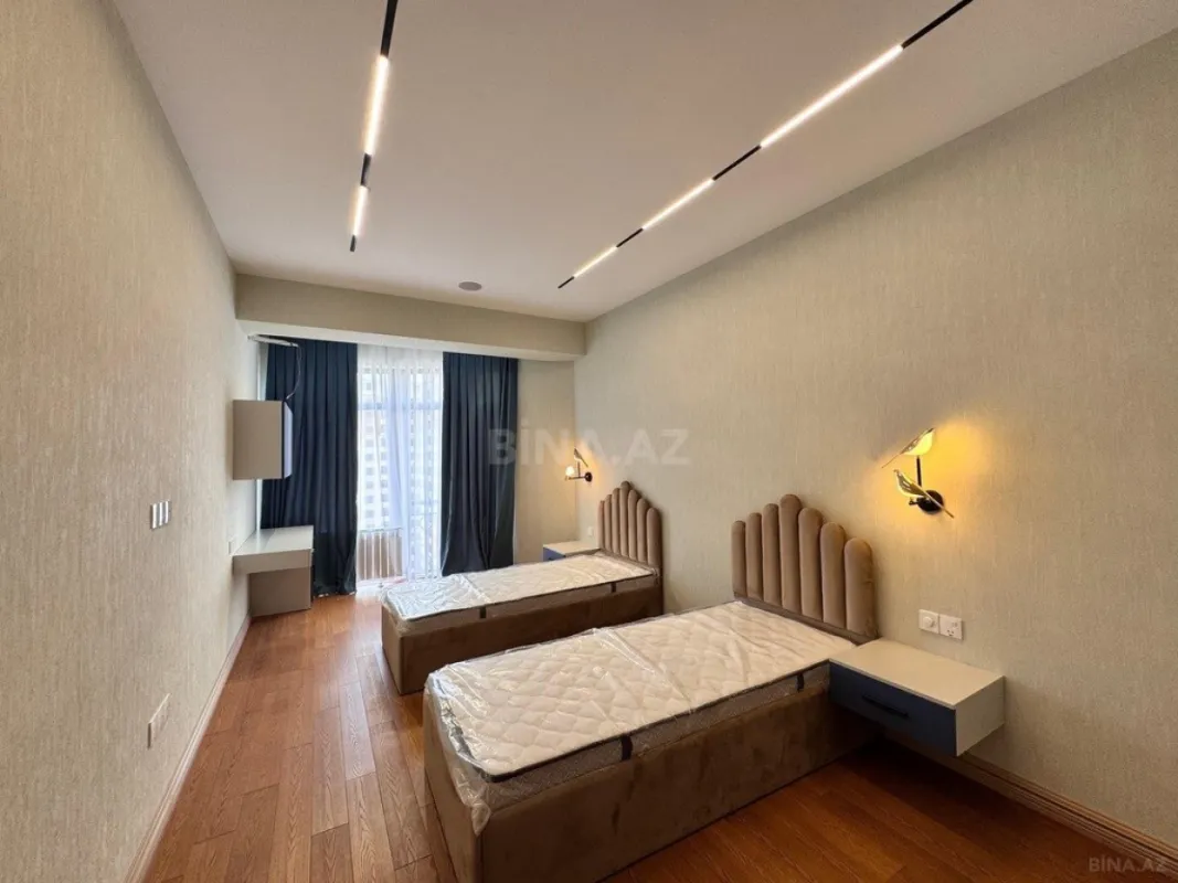 Kirayə verilir 3 otaqlı mənzil 125 m²