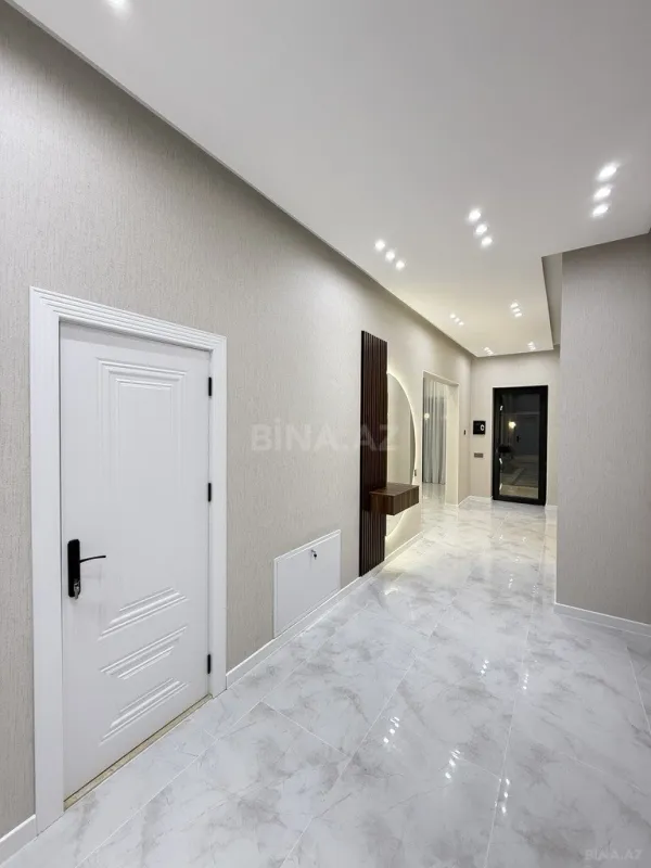 Satılır 4 otaqlı həyət evi 165 m²