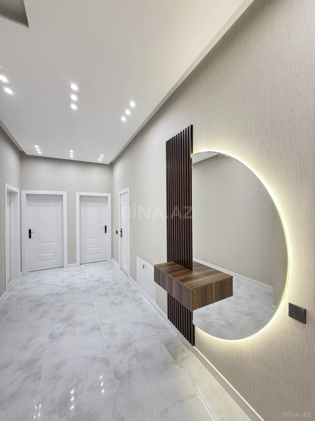 Satılır 4 otaqlı həyət evi 165 m²