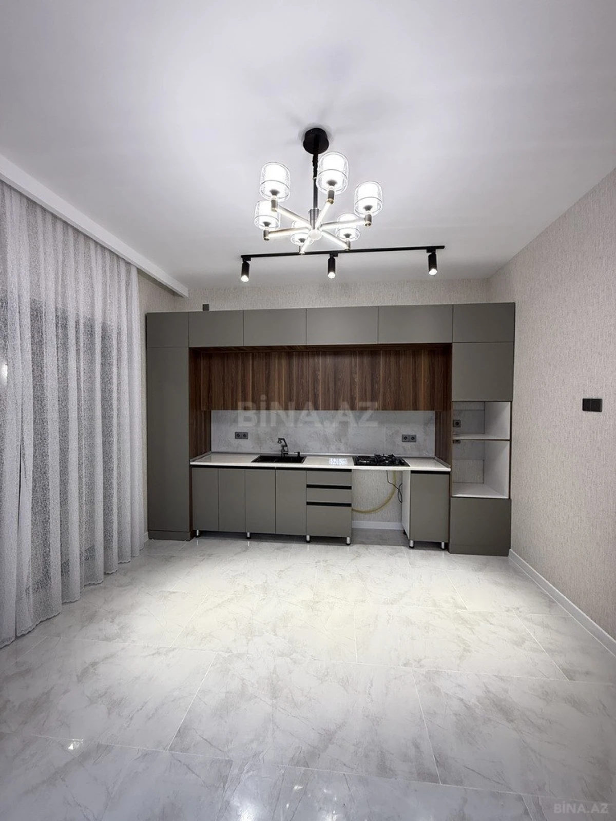 Satılır 4 otaqlı həyət evi 165 m²