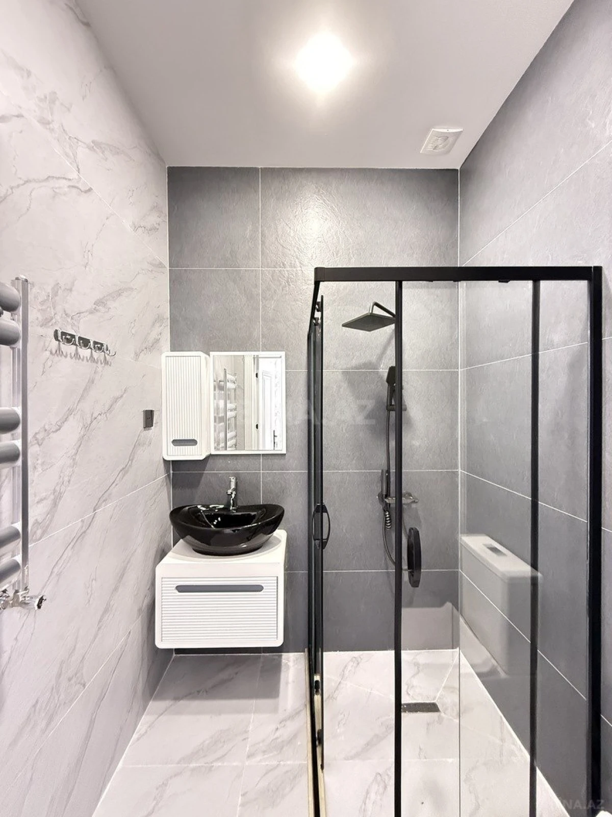 Satılır 4 otaqlı həyət evi 165 m²