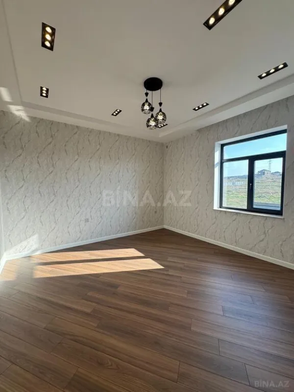 Satılır 4 otaqlı həyət evi 220 m²