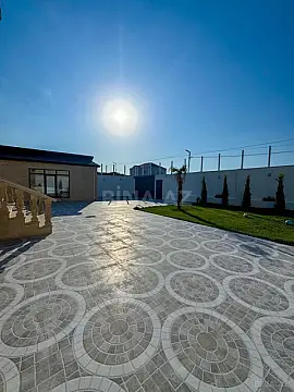 Satılır 4 otaqlı həyət evi 220 m²