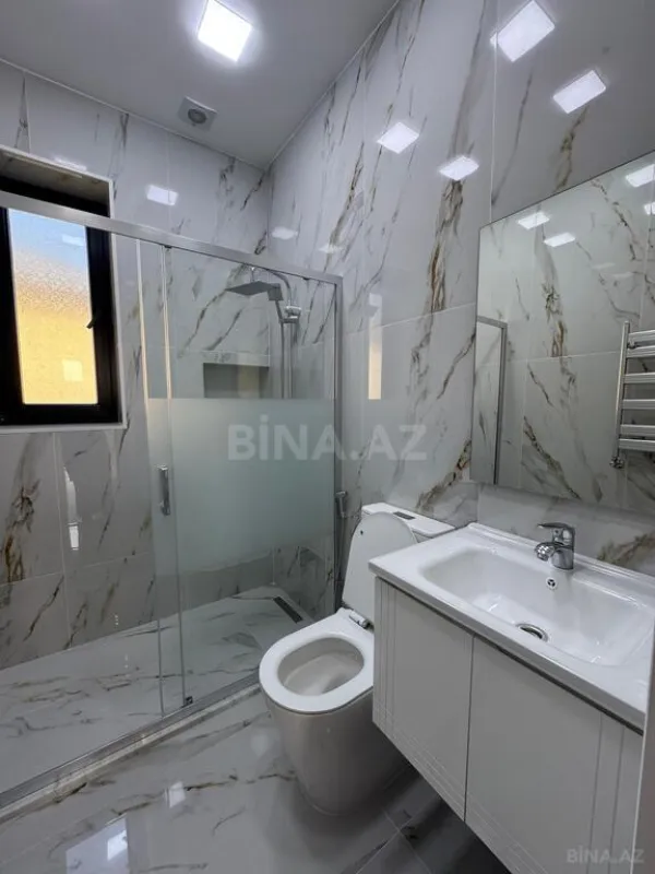 Satılır 4 otaqlı həyət evi 220 m²