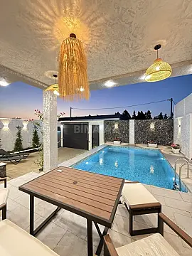 Satılır 4 otaqlı həyət evi 155 m²