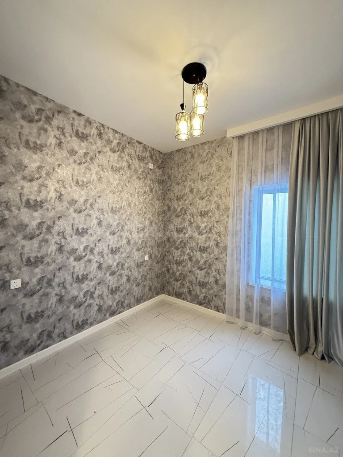 Satılır 4 otaqlı həyət evi 130 m²